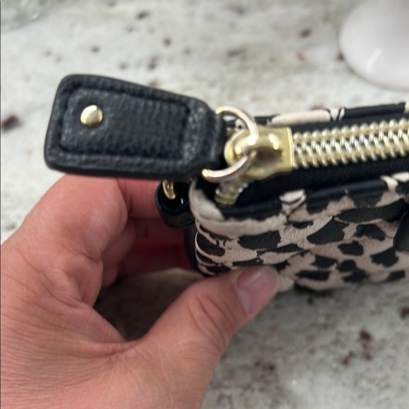 Betsey Johnson Black and Pink Bow Accent Wallet - Picture 4 of 5